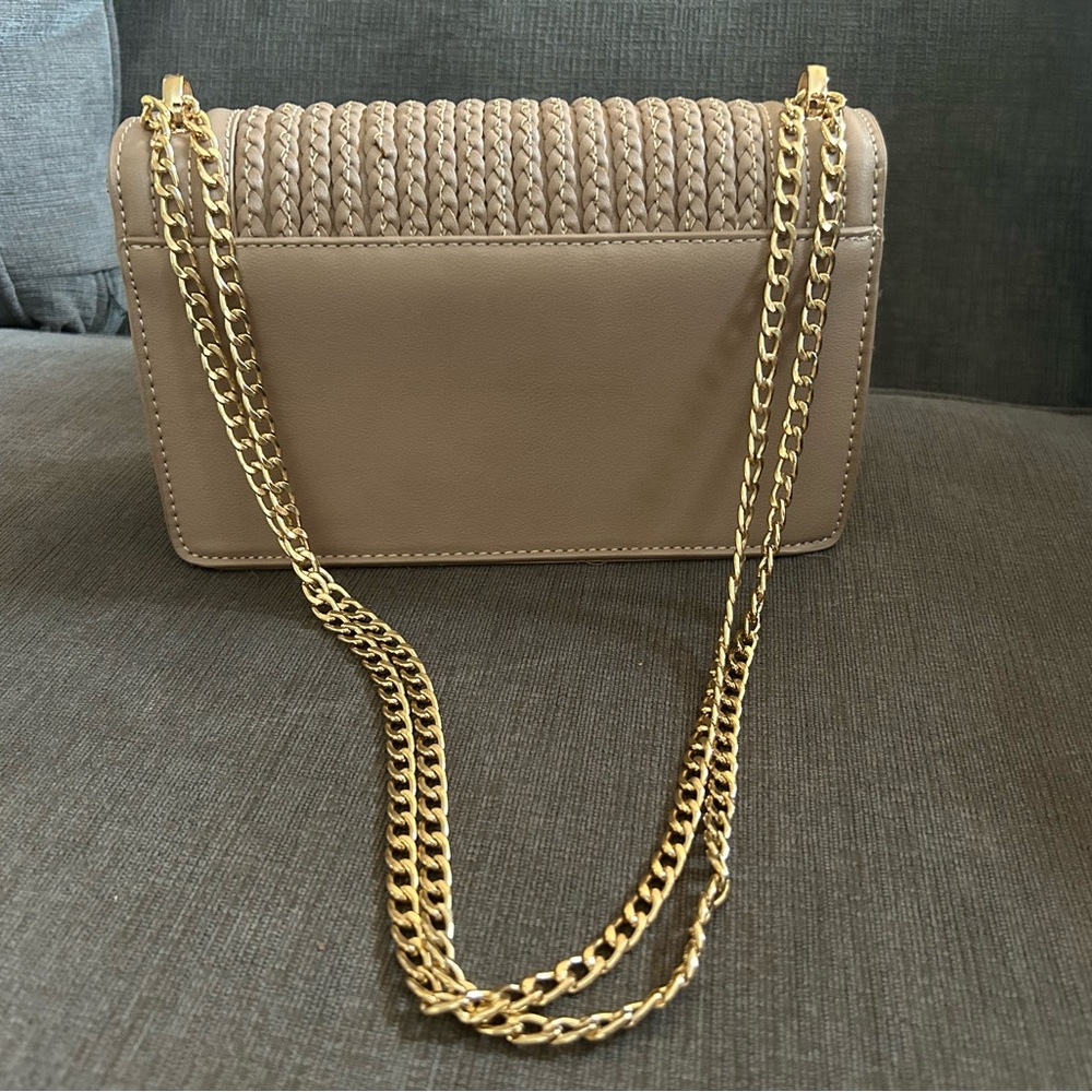 Purse - Picture 2 of 4